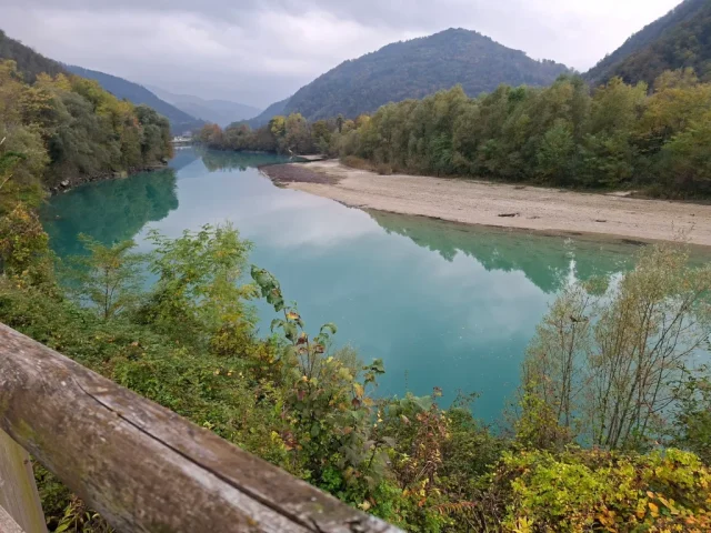 Jezero pri Mostu na Soči. Oktober 2026